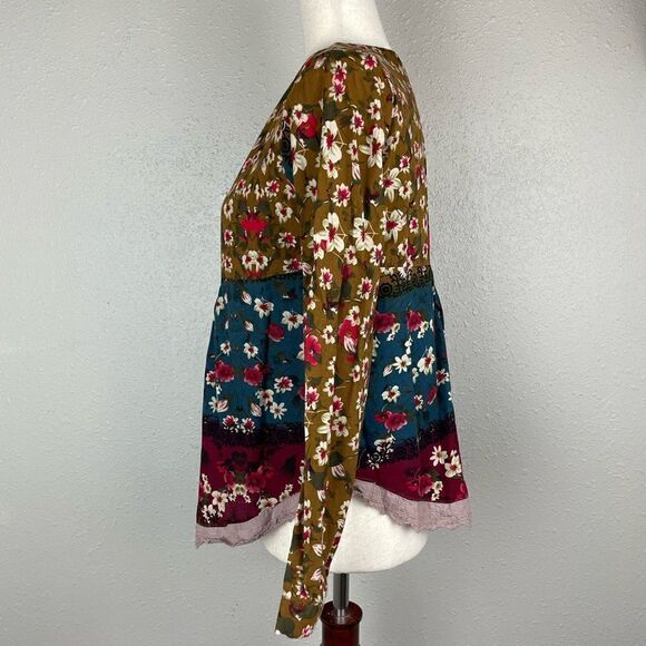Zanzea Boho Floral Top Size M EUC - Picture 3 of 6